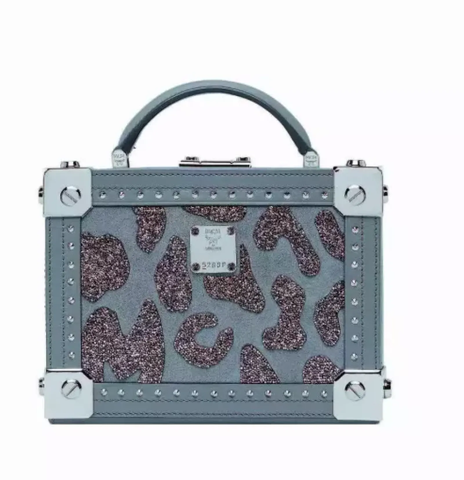 Satin et strass, Zuhair Murad