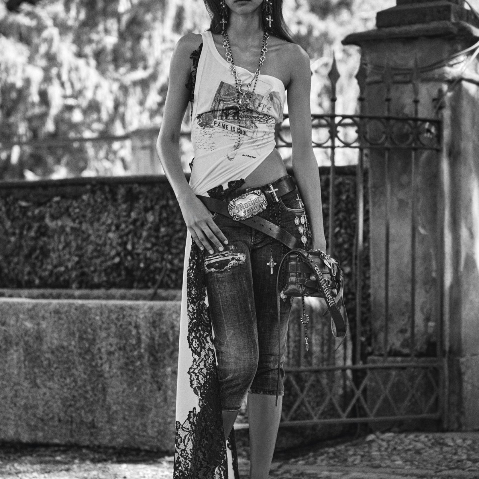 Chez Dsquared2, le sacré porte des baskets