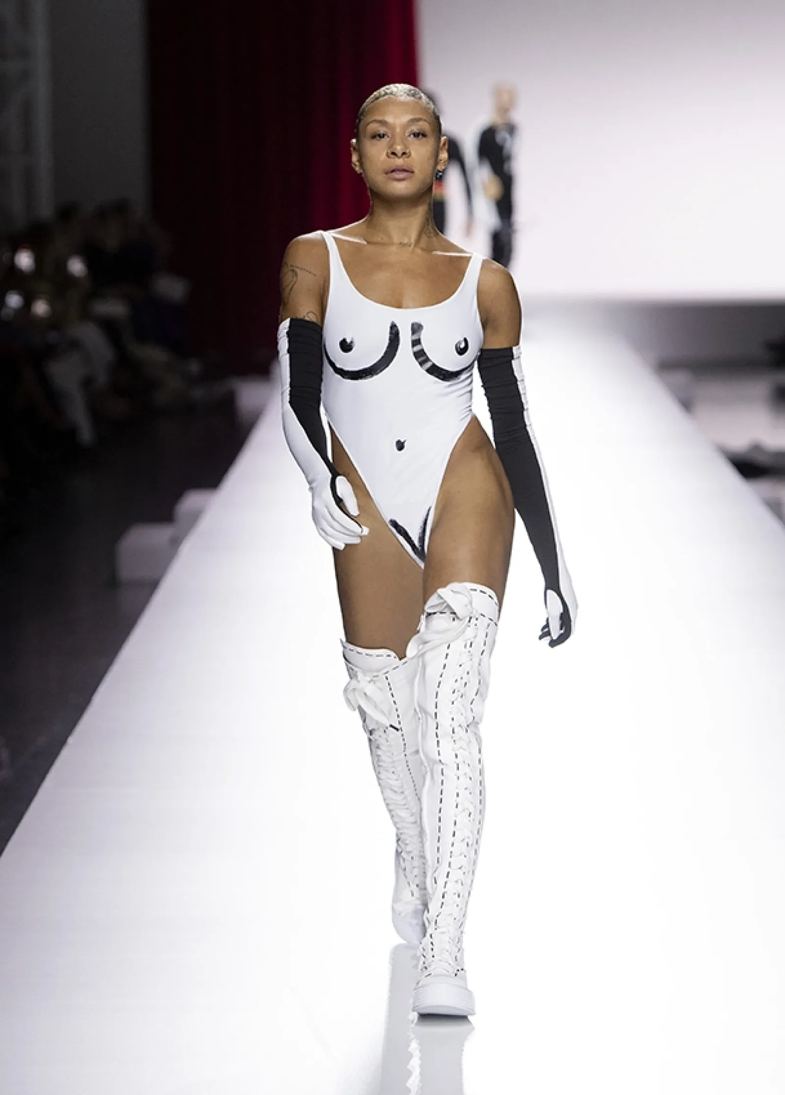 Moschino Donna SS24 - IMG 0