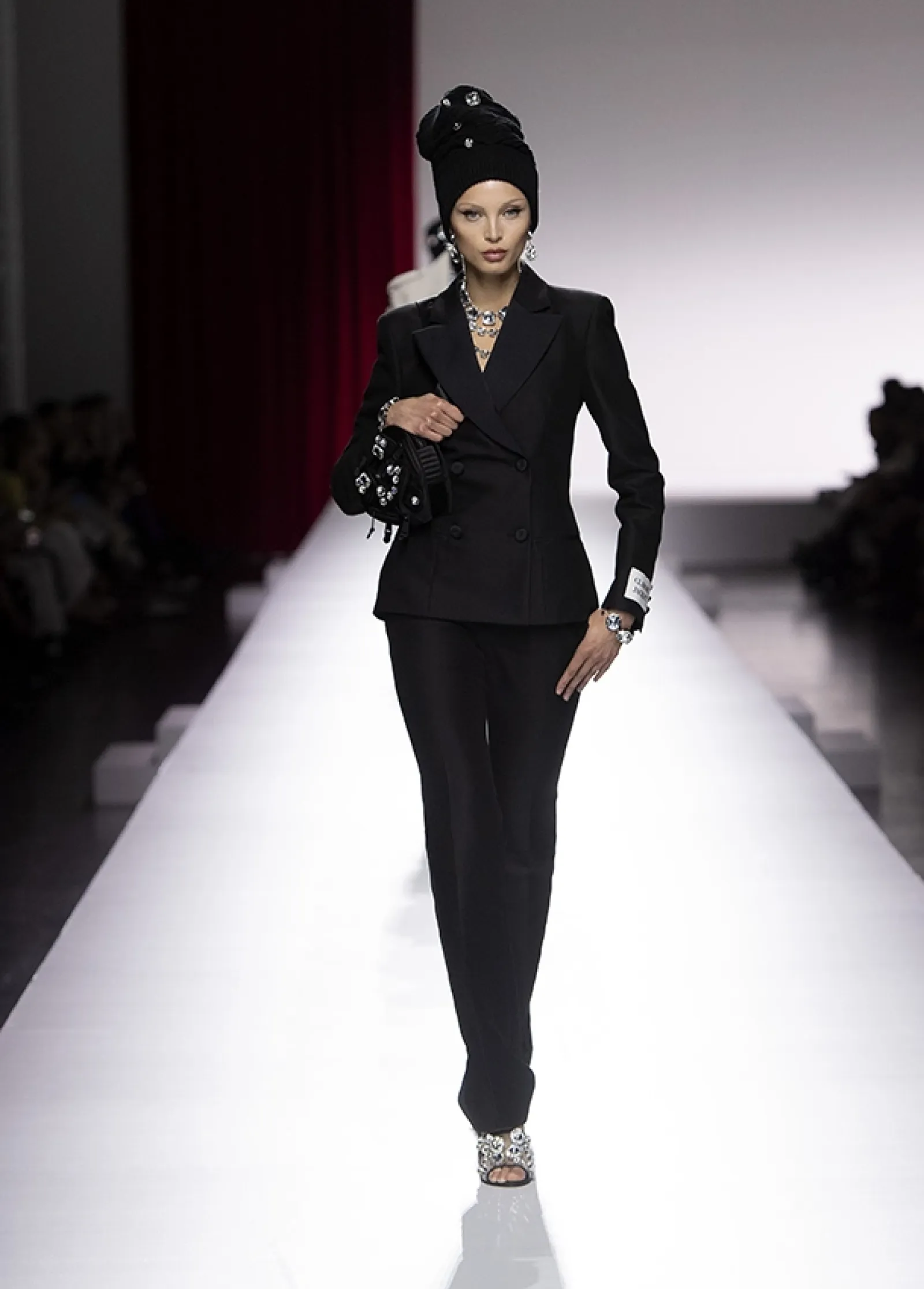 Moschino Donna SS24 - IMG 0